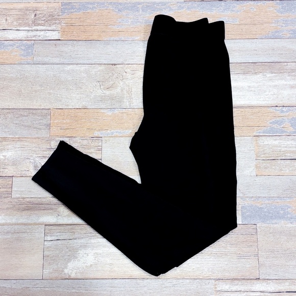 GUESS Black High-Rise Leggings with Sheer Mesh Side Panels | Medium - Picture 7 of 9